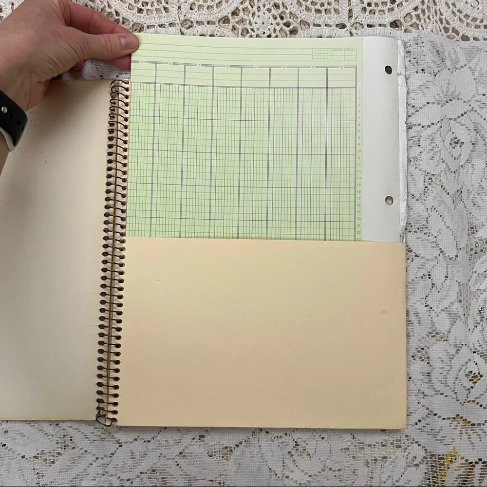 ⚠️6 pocket paper storage!
